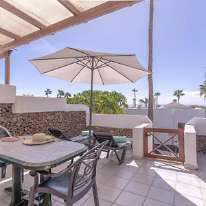 https://playa-flamingo-c.in-canary-islands.com